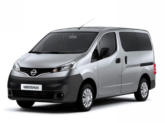 Nissan_NV200-05