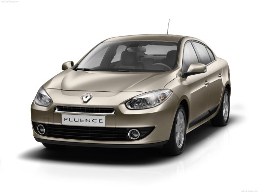 Renault-Fluence-06