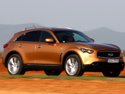 Infiniti_FX-30d-06