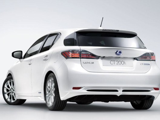 Lexus CT 200h 1