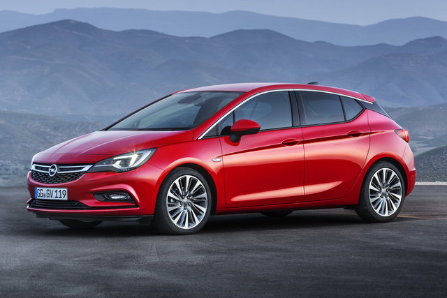 opel-astra-2015 noleggio a lungo termine