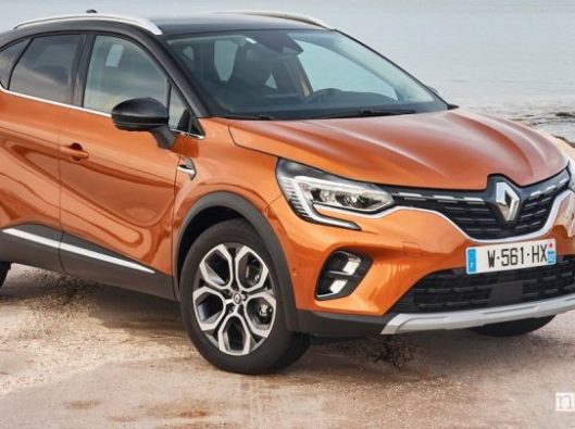 renault-captur-2020-noleggio lungo termine.