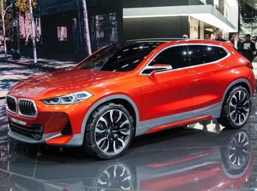 parigi-2016-bmw-x2-a-noleggio-lungo-termine