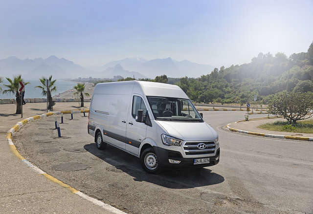 hyundai-h350_a noleggio lungo termine