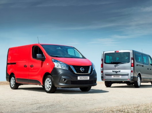 Nissan NV300 Van and Combi a noleggio lungo termine
