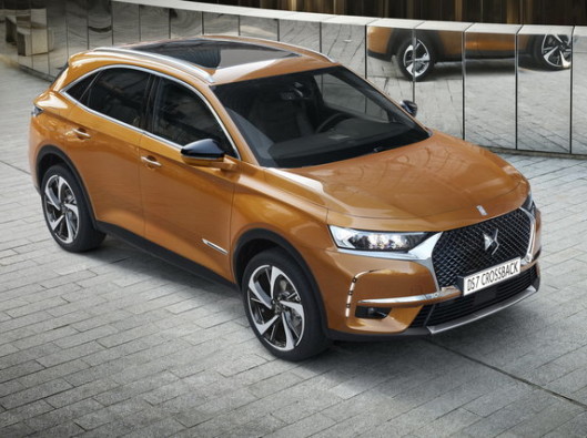 ds-7-crossback a noleggio lungo termine