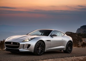 Jaguar-F-Type_Coupe-noleggio lungo termine