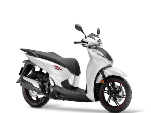 sh300i-scooter-2017-noleggio lungo termine