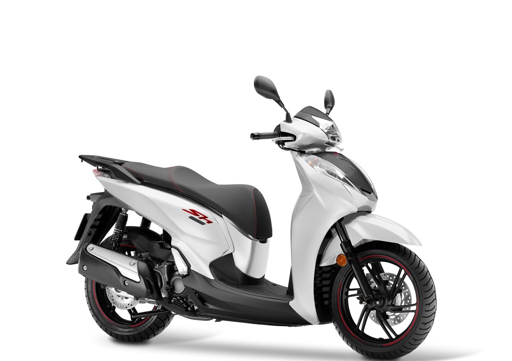 sh300i-scooter-2017-noleggio lungo termine