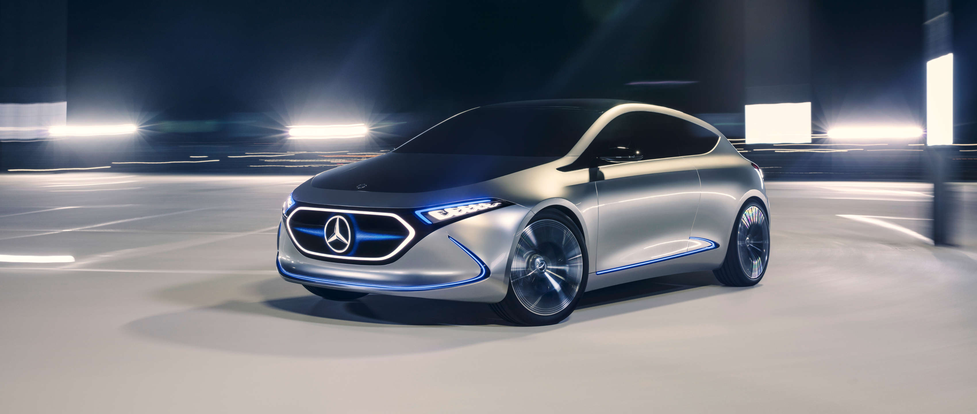 05-mercedes-benz-concept-car-eqa-3400x1440