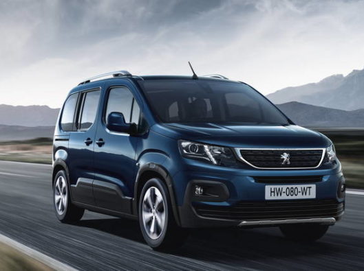 Peugeot Rifter a noleggio lungo termine